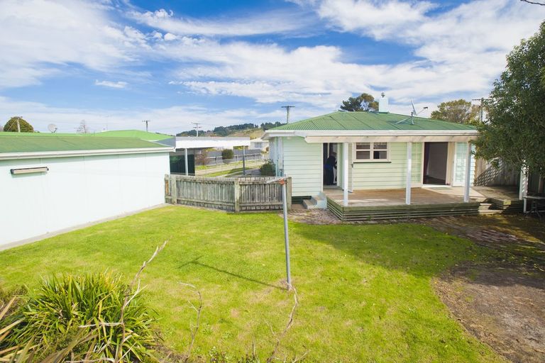 Photo of property in 21 Turenne Street, Inner Kaiti, Gisborne, 4010
