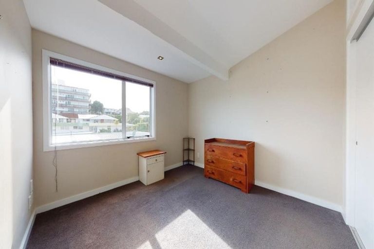 Photo of property in 7/21 Duchess Place, Maupuia, Wellington, 6022