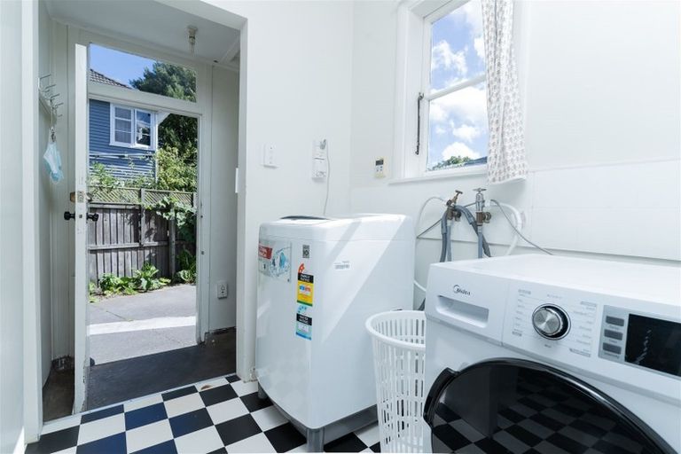 Photo of property in 9 Lyall Place, Bryndwr, Christchurch, 8053