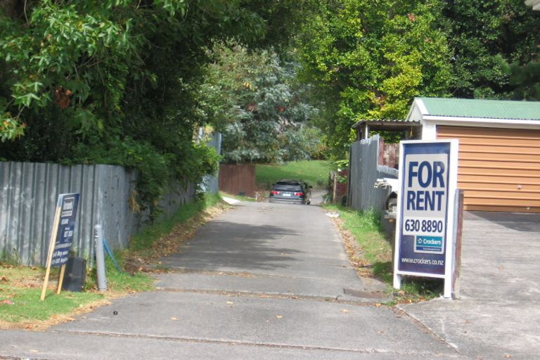 Photo of property in 8 Kelman Road, Kelston, Auckland, 0602