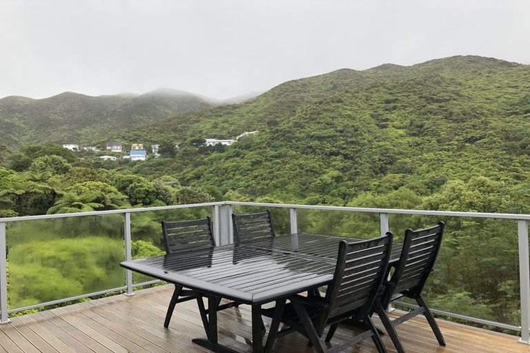 Photo of property in 18 Karamu Street, Ngaio, Wellington, 6035