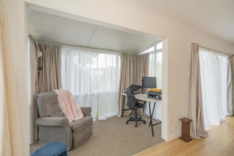 Photo of property in 20 Cook Drive, Whitianga, 3510