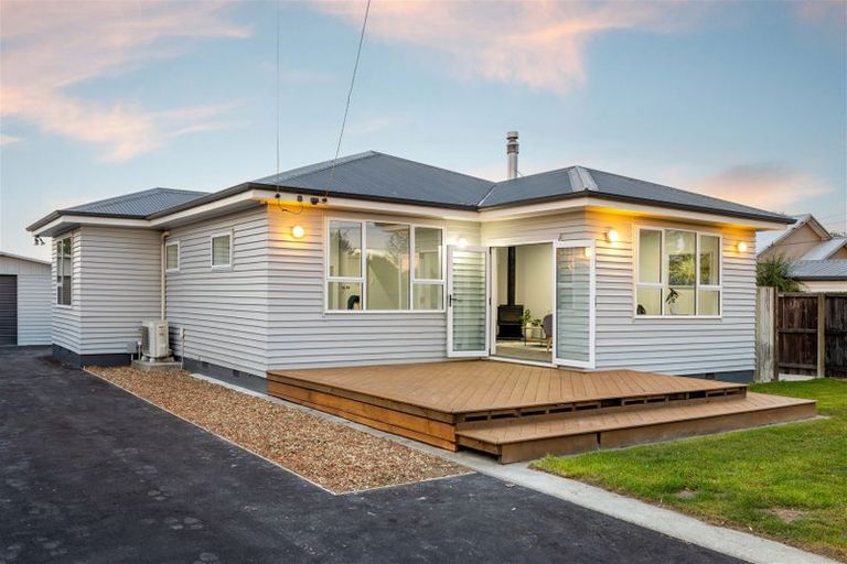 Photo of property in 1/8 Domain Terrace, Spreydon, Christchurch, 8024
