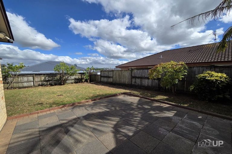Photo of property in 11 Richfield Crescent, Westgate, Auckland, 0614