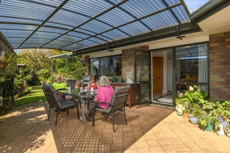 Photo of property in 16 Lindoch Avenue, Te Puna, Tauranga, 3174