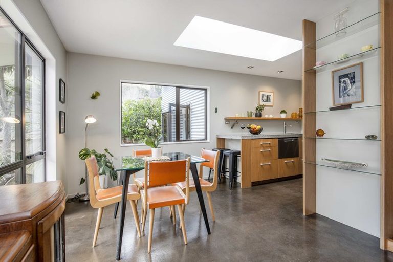 Photo of property in 1/215 Brook Street, The Brook, Nelson, 7010