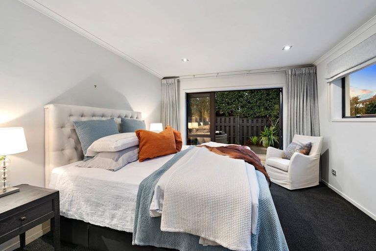 Photo of property in 2/13 Muritai Road, Milford, Auckland, 0620