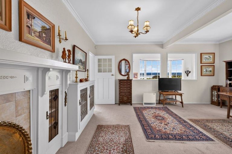 Photo of property in 22a Coleman Terrace, Hospital Hill, Napier, 4110