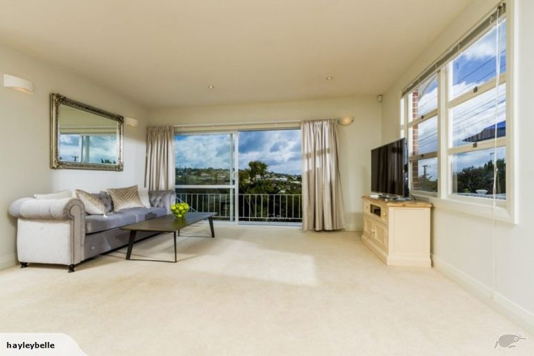Photo of property in 1/2 Seaview Road, Milford, Auckland, 0620