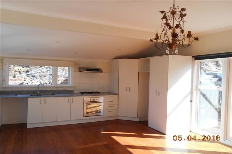 Photo of property in 28 Bridge Street, Rongotai, Wellington, 6022