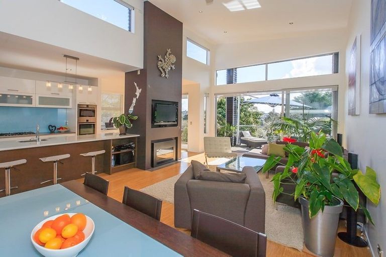 Photo of property in 59 Park Rise, Campbells Bay, Auckland, 0630