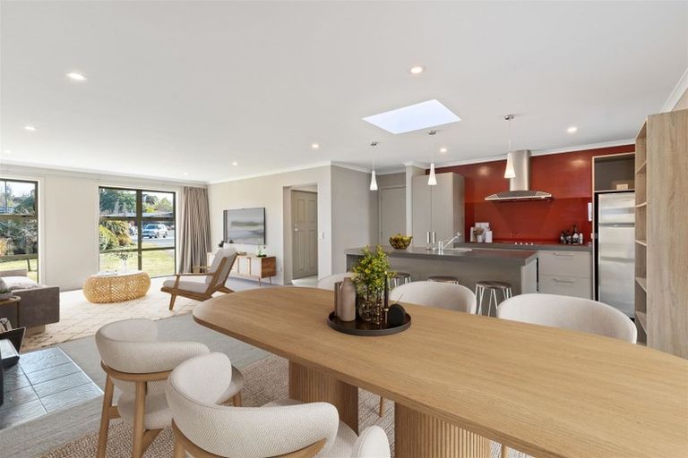 Photo of property in 39 Charles Court, Lake Hawea, Wanaka, 9382