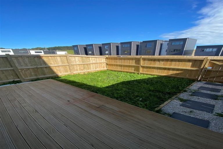 Photo of property in 17 Hearth Street, Flat Bush, Auckland, 2019