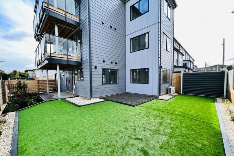 Photo of property in 36a Takanini Road, Takanini, 2112