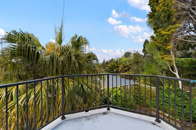 Photo of property in 2 Minchin Crescent, St Andrews, Hamilton, 3200