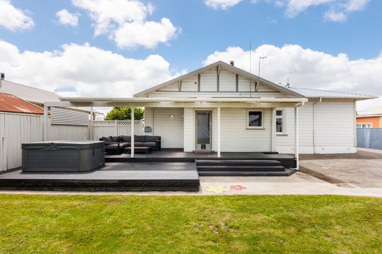 Photo of property in 20 Derby Street, Feilding, 4702