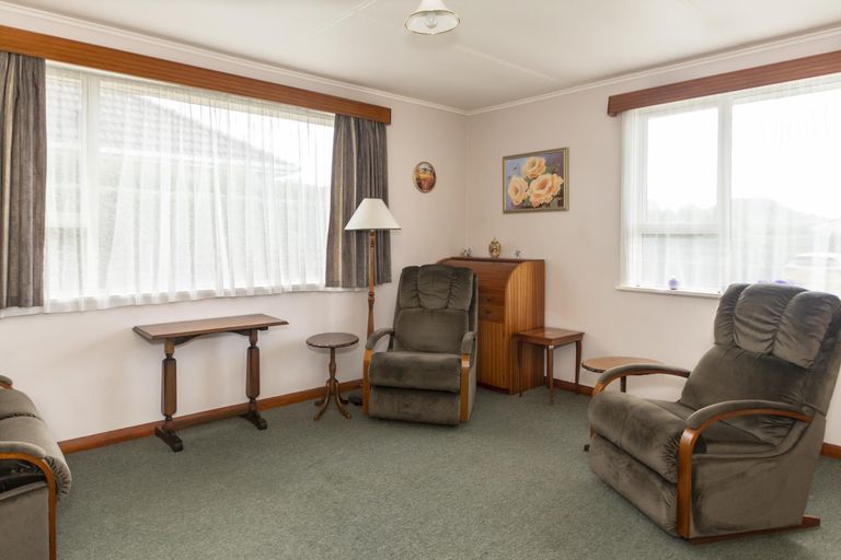 Photo of property in 6 Harlech Street, Oamaru North, Oamaru, 9400