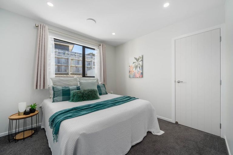 Photo of property in 11 Topsail Way, Whitby, Porirua, 5024