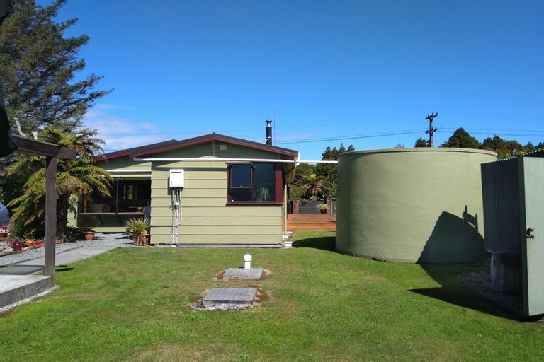 Photo of property in 21 Camerons Road, Camerons, Greymouth, 7805