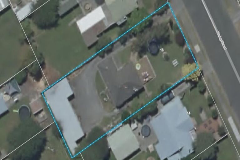 Photo of property in 16 Derby Street, Feilding, 4702