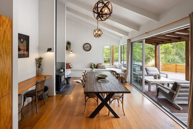 Photo of property in 150 Athlone Drive, Cambridge, 3434