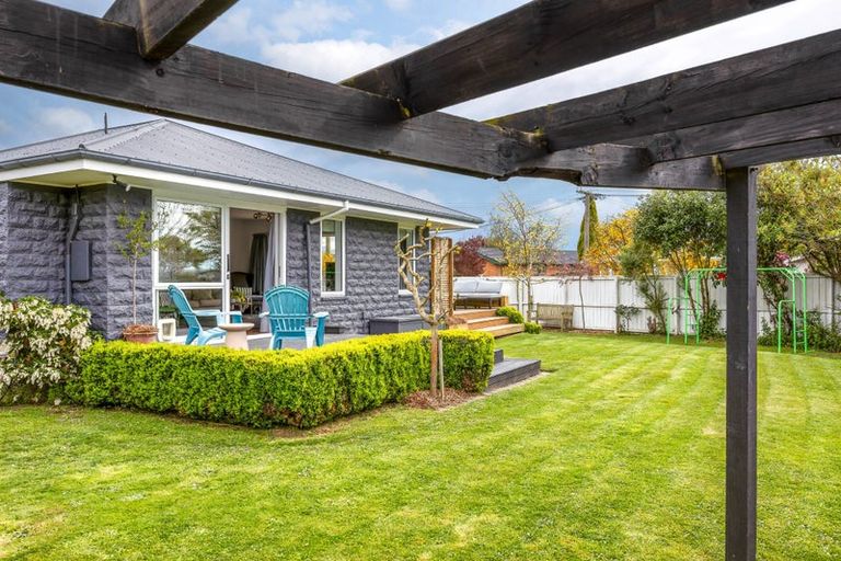 Photo of property in 9 Stretton Street, Bishopdale, Christchurch, 8053