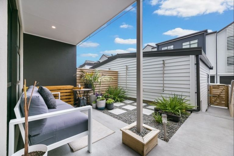 Photo of property in 25 Settlers Avenue, Hobsonville, Auckland, 0618