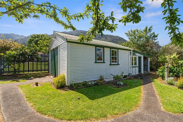 Photo of property in 7 Hamilton Street, Te Aroha, 3320
