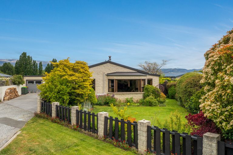 Photo of property in 12 Bruce Place, Alexandra, 9320