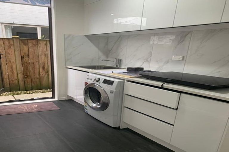 Photo of property in 21 Nightingale Road, Flat Bush, Auckland, 2019