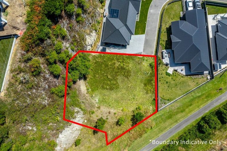 Photo of property in 65 Oak Road, Poraiti, Napier, 4112