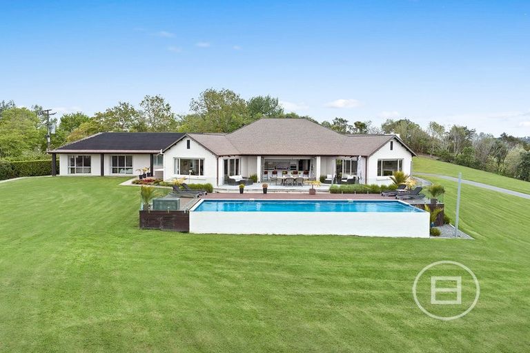 Photo of property in 49 Grace Hill Drive, Dairy Flat, Albany, 0792