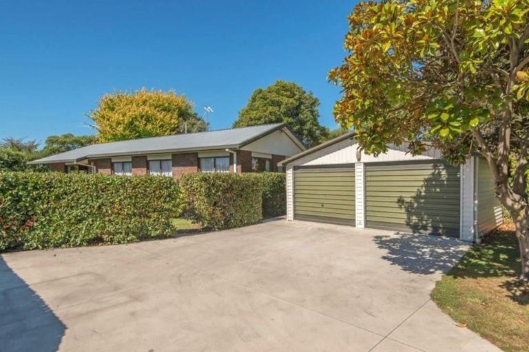 Photo of property in 24 Wiremu Street, Redwood, Christchurch, 8051