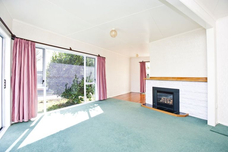 Photo of property in 21 Turenne Street, Inner Kaiti, Gisborne, 4010