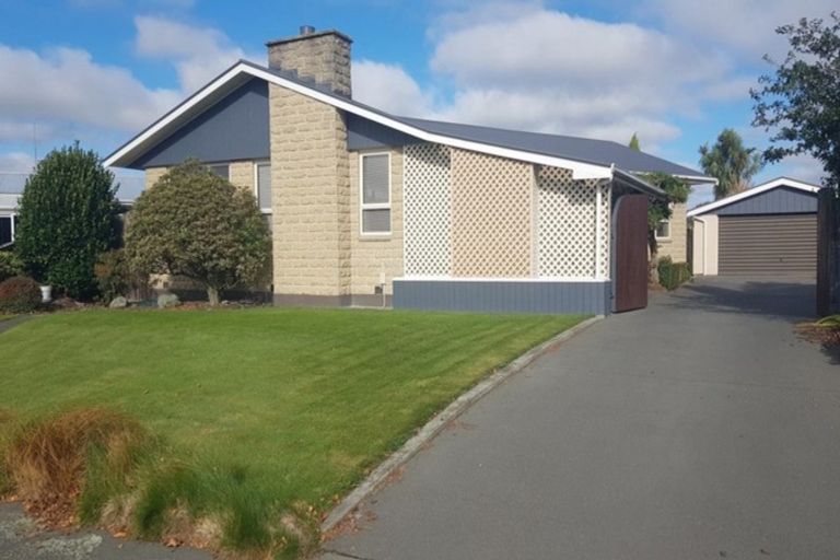 Photo of property in 11 Harling Avenue, Hillmorton, Christchurch, 8025