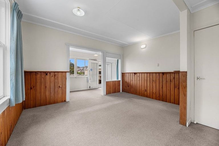 Photo of property in 240b Papamoa Beach Road, Papamoa Beach, Papamoa, 3118