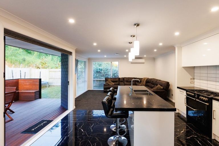 Photo of property in 15 Freedom Drive, Kelvin Grove, Palmerston North, 4414
