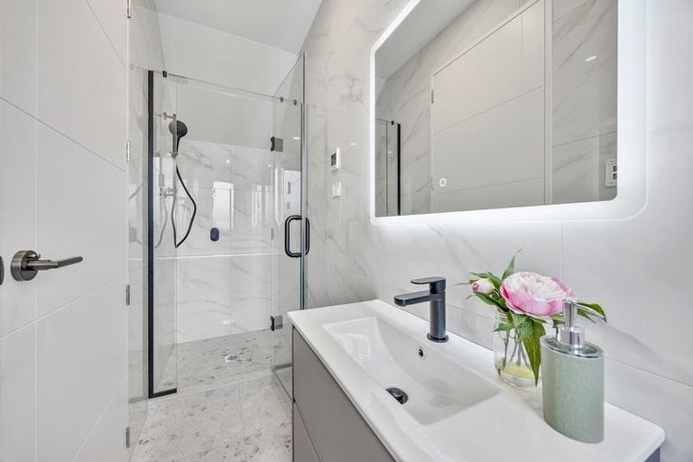 Photo of property in 4/3 Campbell Road, Takapuna, Auckland, 0622