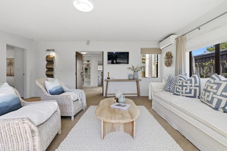 Photo of property in 317b Devonport Road, Tauranga, 3110