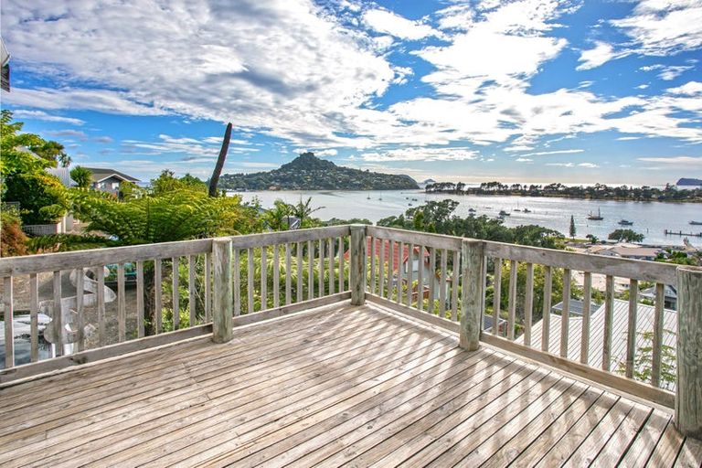 Photo of property in 23 Pine Grove, Tairua, 3508