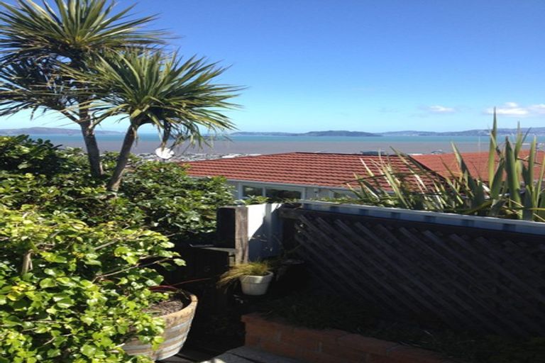 Photo of property in 92c Dowse Drive, Maungaraki, Lower Hutt, 5010