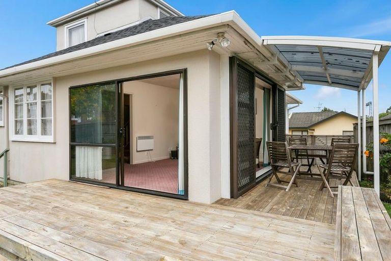 Photo of property in 14a Arawa Street, New Lynn, Auckland, 0600