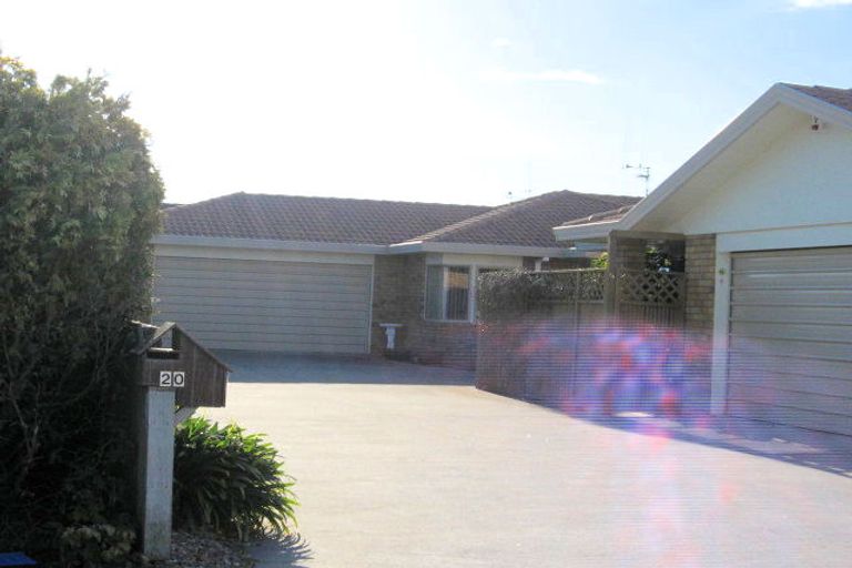 Photo of property in 20 Aldermen Avenue, Papamoa Beach, Papamoa, 3118