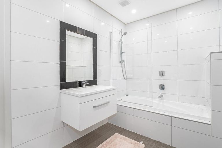 Photo of property in 18 Langwell Place, Papakowhai, Porirua, 5024