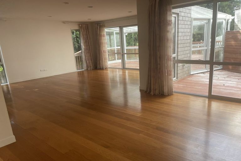 Photo of property in 2/94 Glamorgan Drive, Torbay, Auckland, 0630