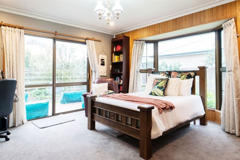 Photo of property in 20c Siska Place, Upper Riccarton, Christchurch, 8041