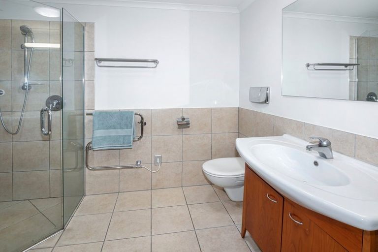 Photo of property in 311/136 Marine Parade, Mount Maunganui, 3116