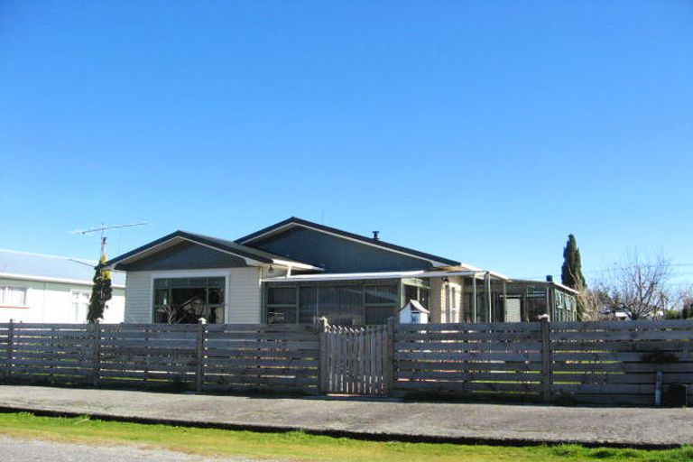 Photo of property in 16 Milton Road, Greymouth, 7805