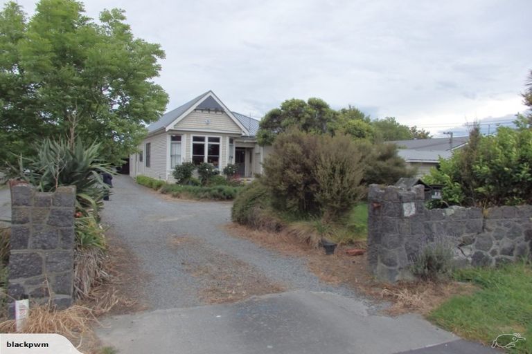 Photo of property in 1 Domain Terrace, Spreydon, Christchurch, 8024