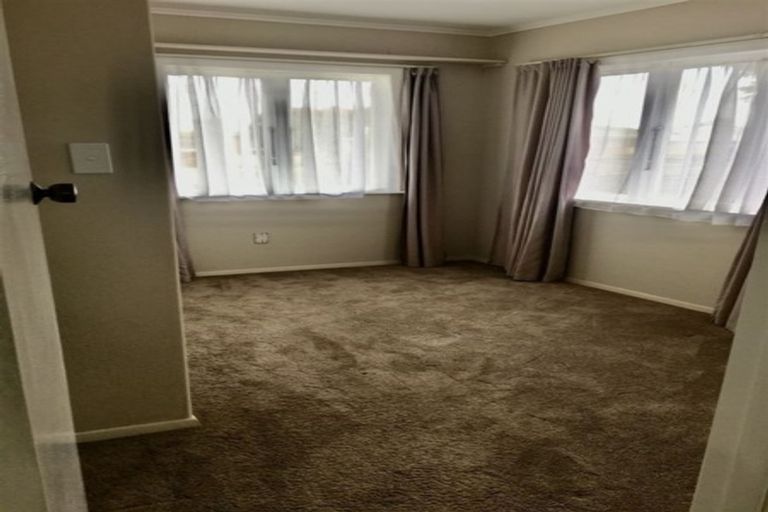 Photo of property in 34 Rollerson Street, Papakura, 2110